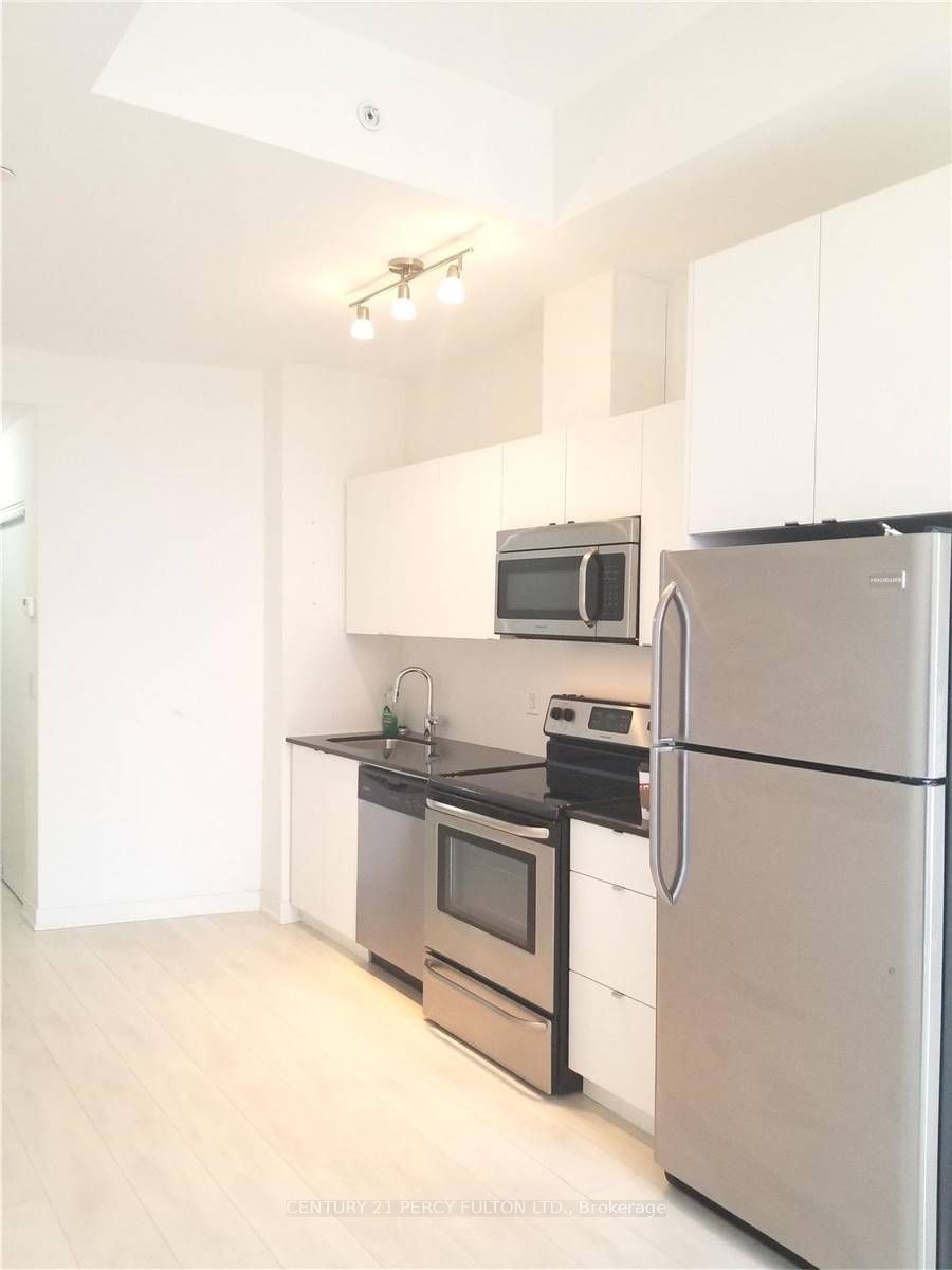 51 East Liberty St, unit PH01 for rent - image #3