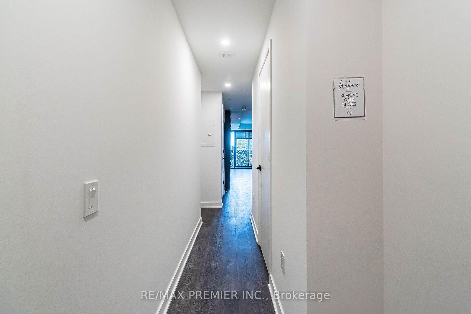 55 Charles St, unit 1305 for rent - image #10