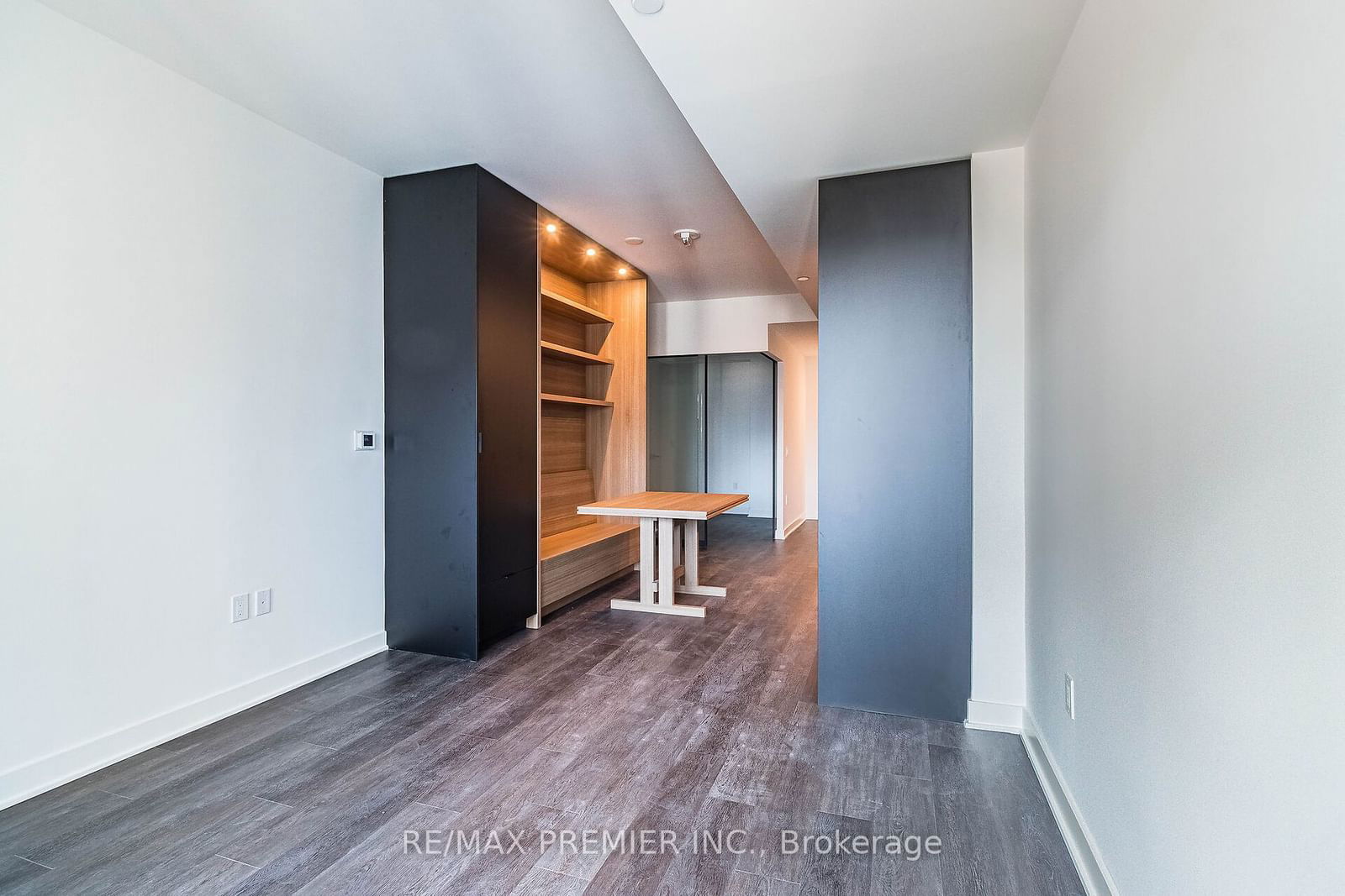 55 Charles St, unit 1305 for rent - image #22