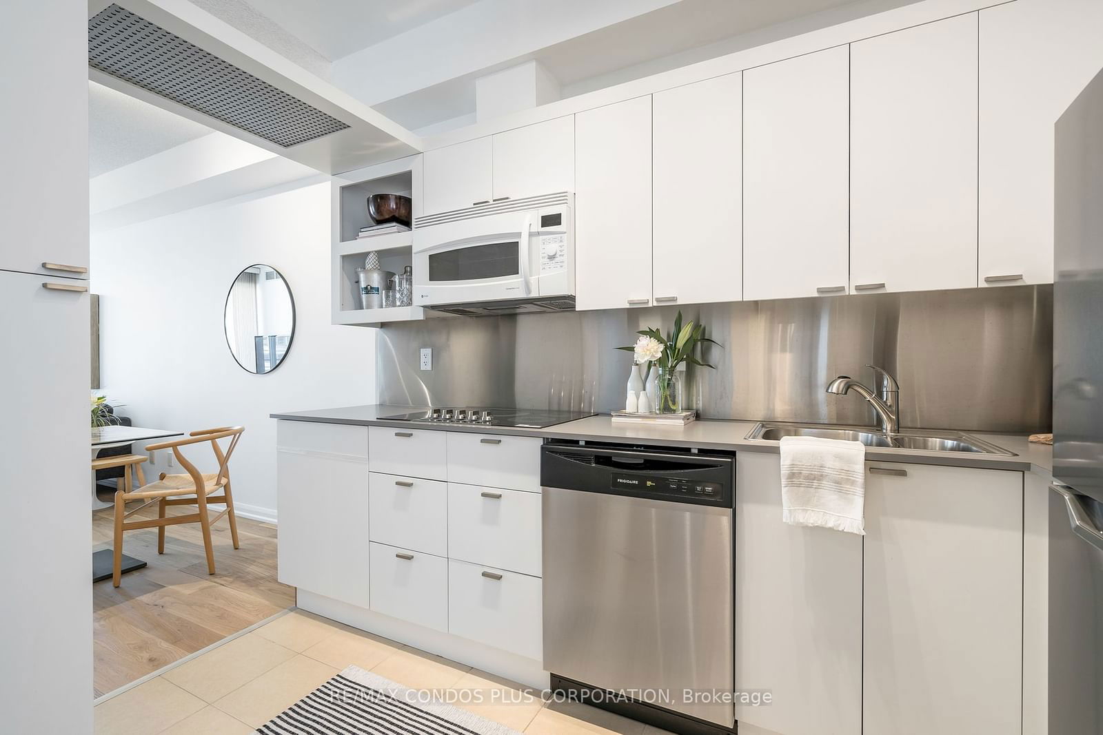 111 Elizabeth St, unit 1119 for sale