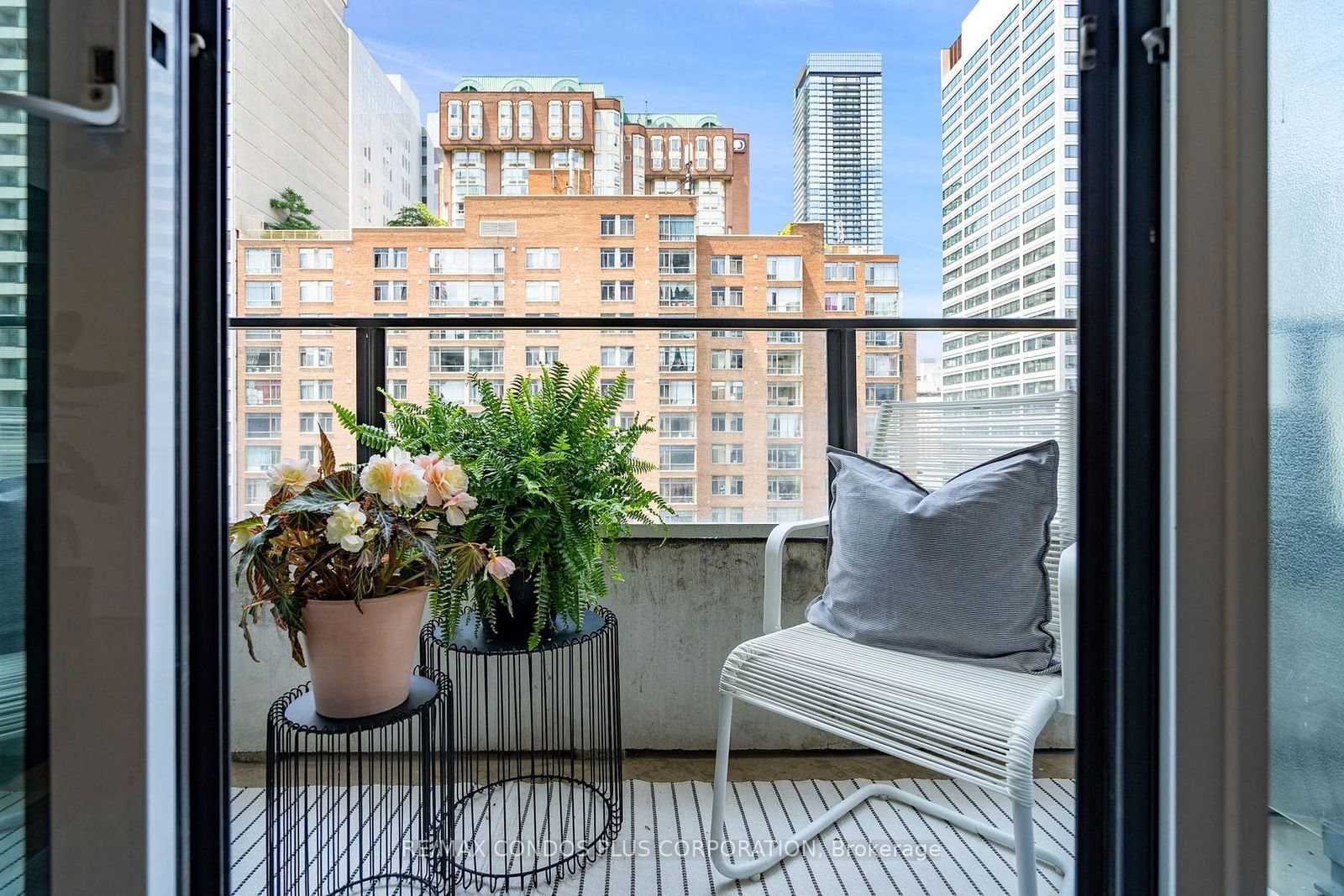 111 Elizabeth St, unit 1119 for sale - image #28