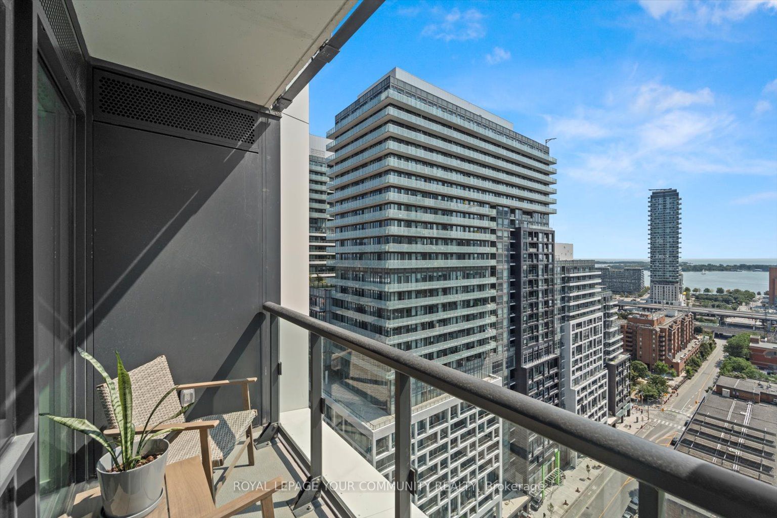 158 Front St E, unit 2012 for sale - image #22