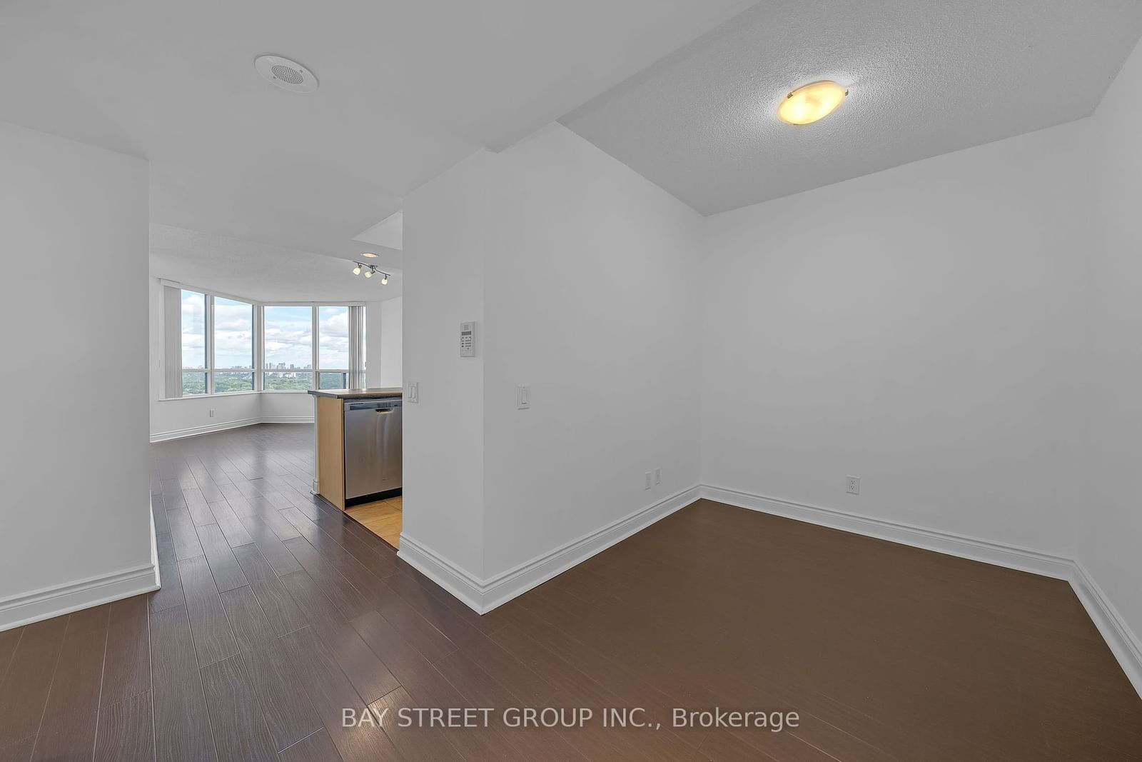 15 Northtown Way, unit 2321 for sale - image #2