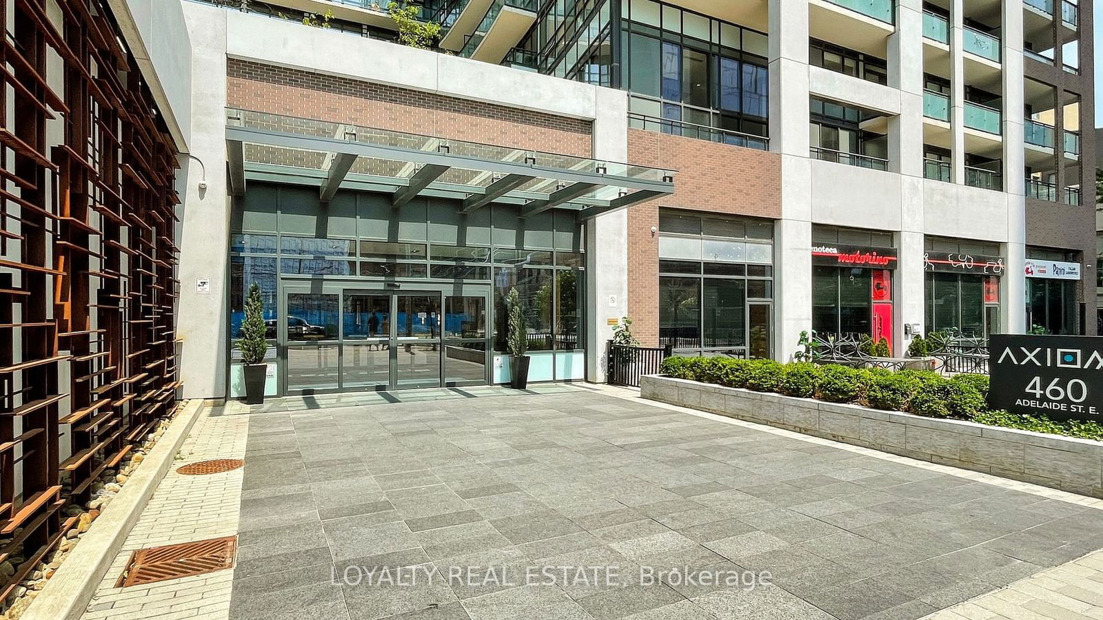 460 Adelaide St E, unit 1221 for rent - image #2