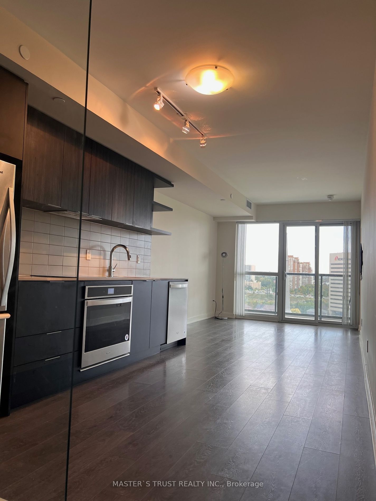 6 Sonic Way, unit 1206 for rent - image #3