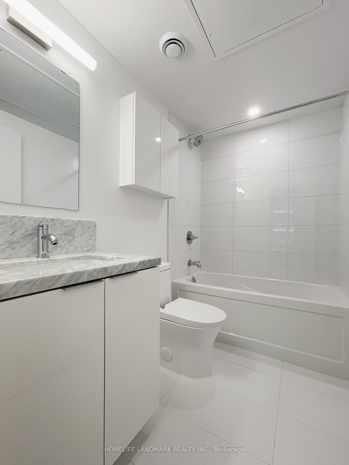 238 Simcoe St, unit 1804 for sale - image #6