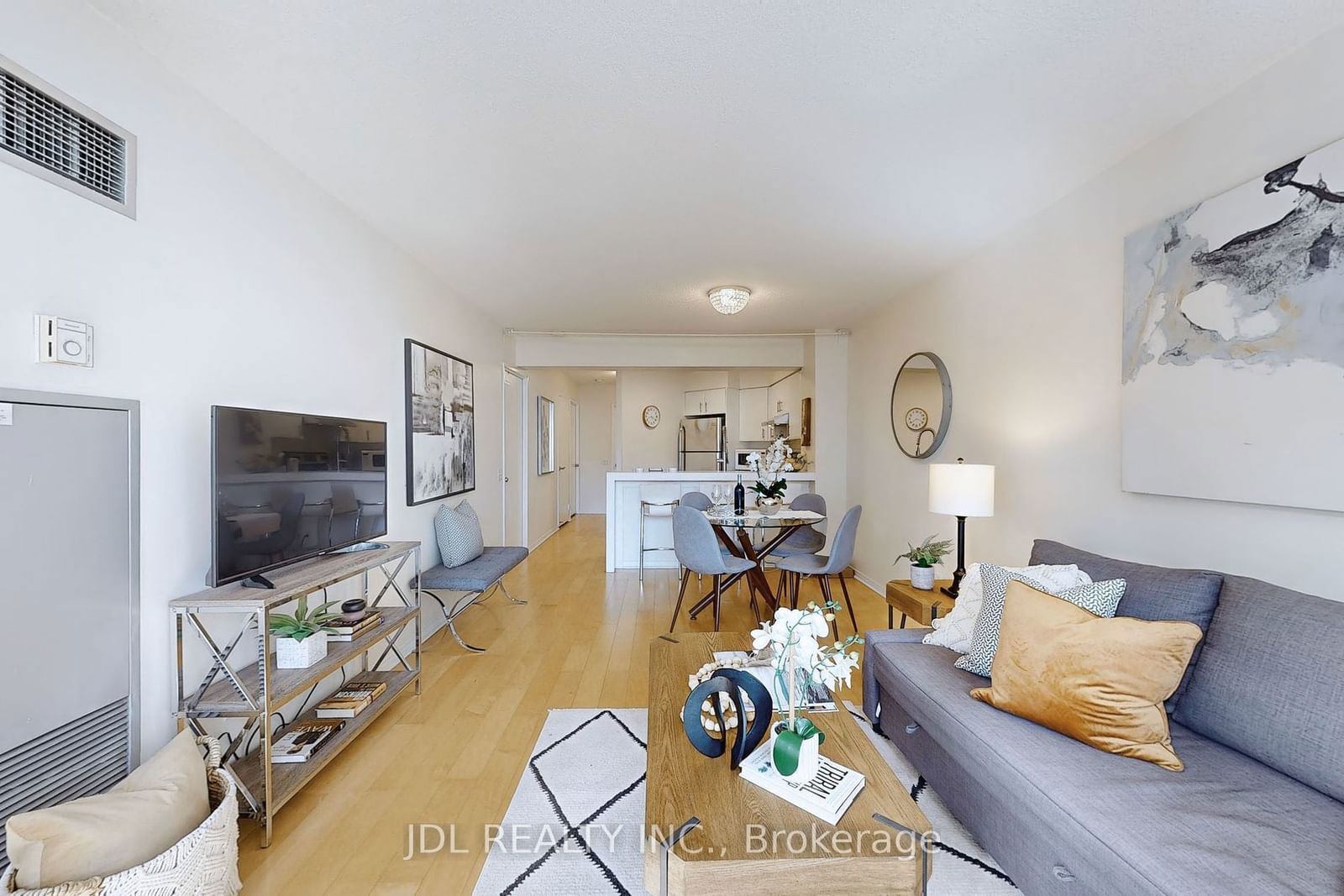 750 Bay St, unit 903 for sale - image #6