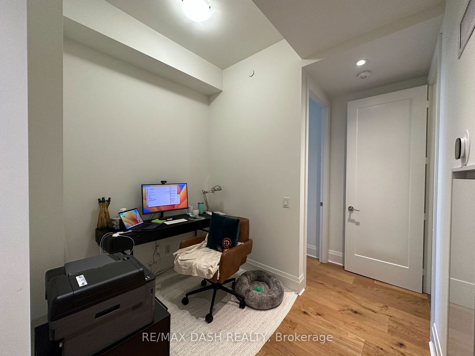 151 Avenue Rd, unit 1002 for rent - image #6