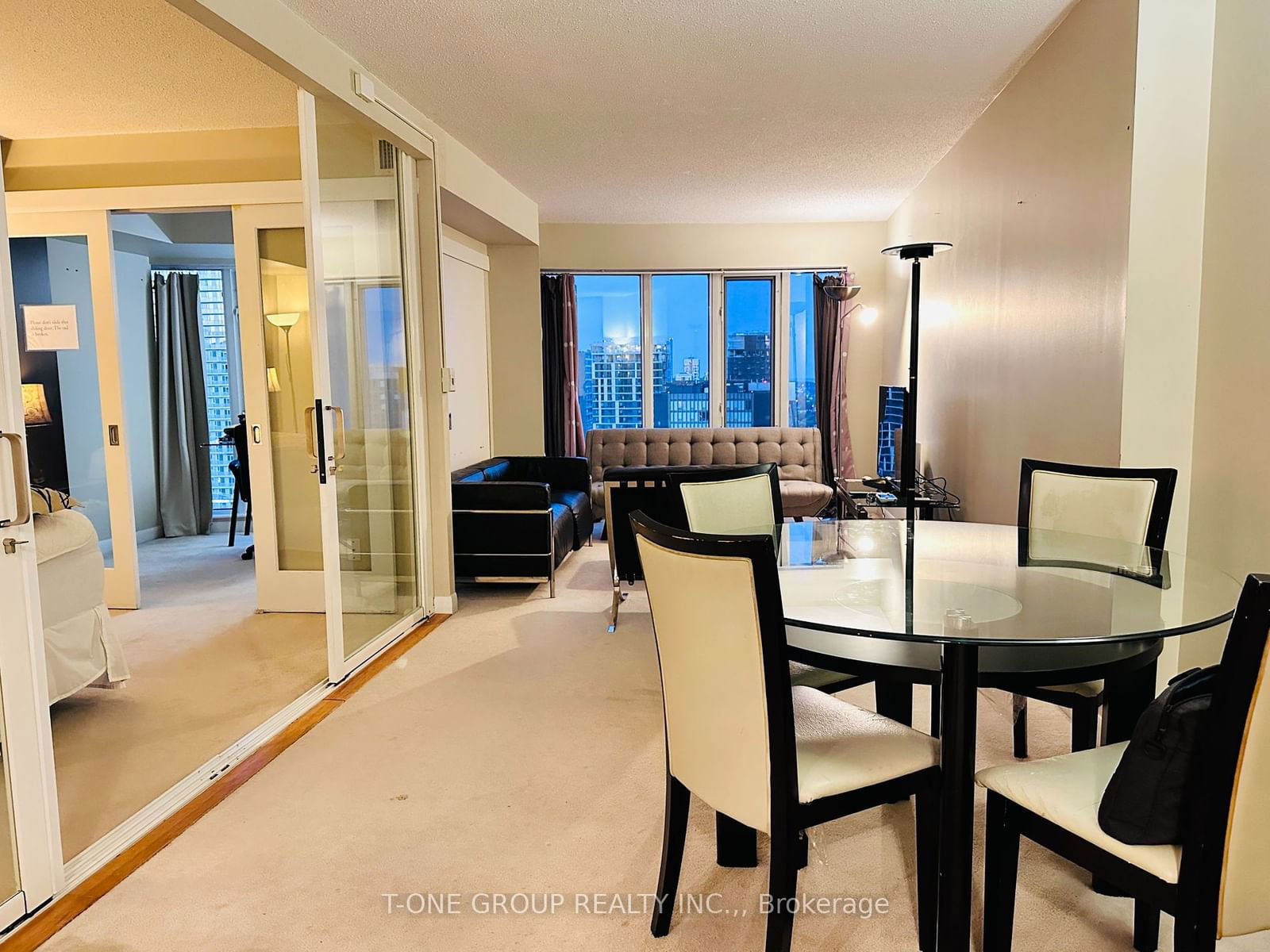 210 Victoria St, unit 3103 for rent - image #8