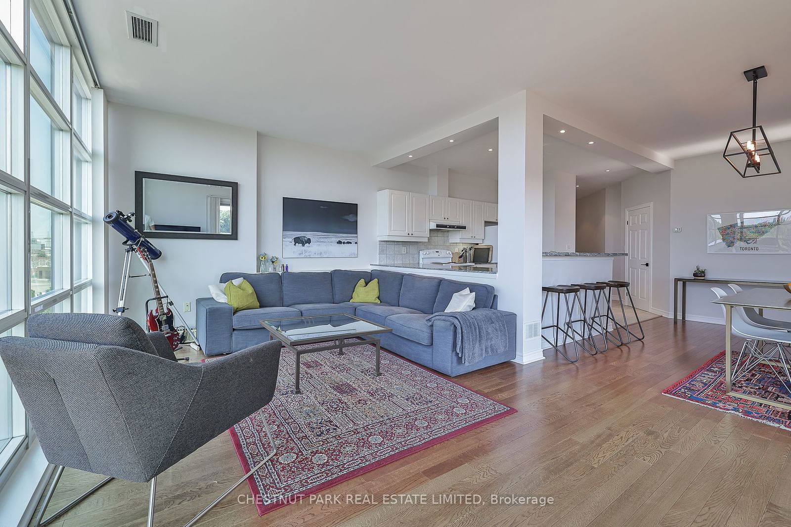 1 Leaside Park Dr, unit 421 for sale - image #5