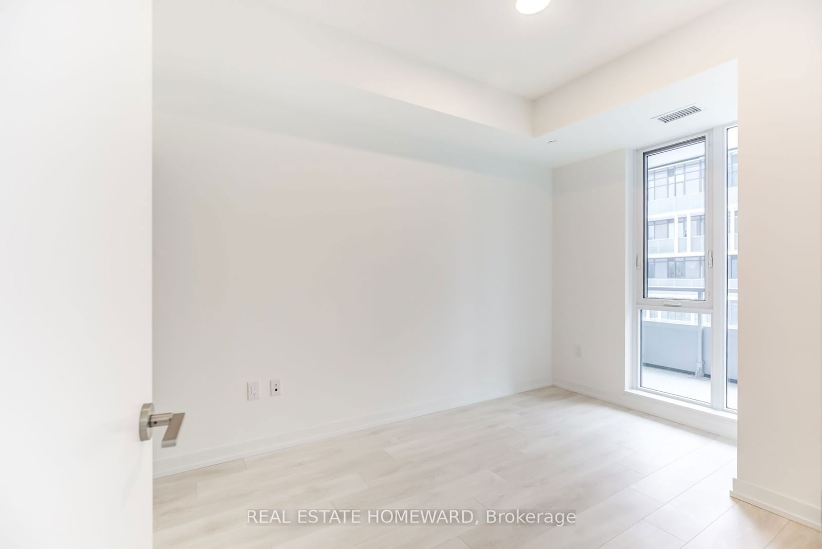 225 Sumach St, unit 901 for rent - image #15