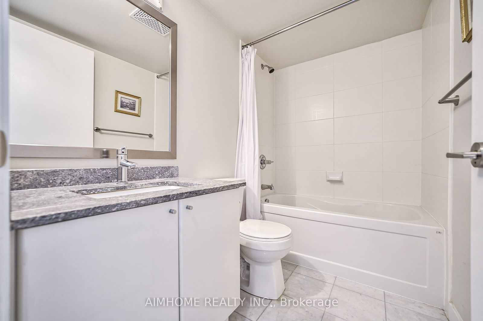 33 Bay St, unit 1508 for sale - image #28