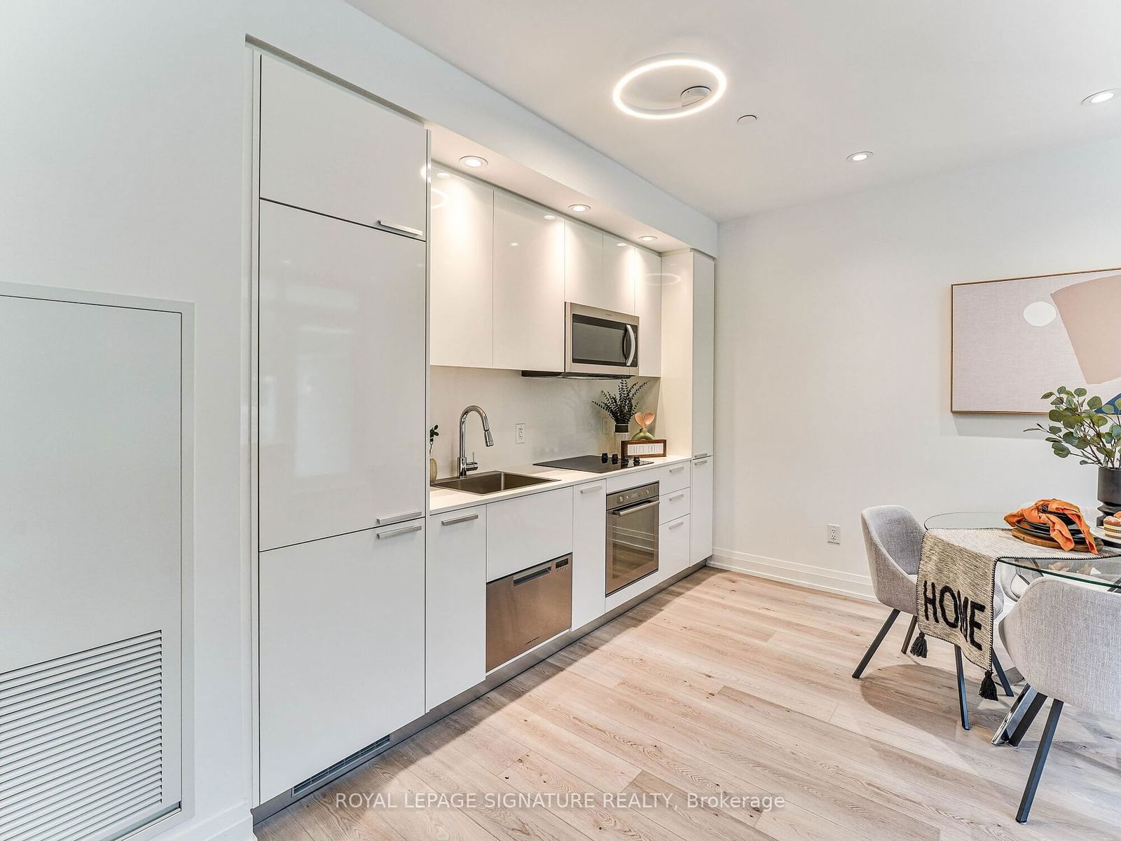 75 Canterbury Pl, unit TH105 for rent - image #14