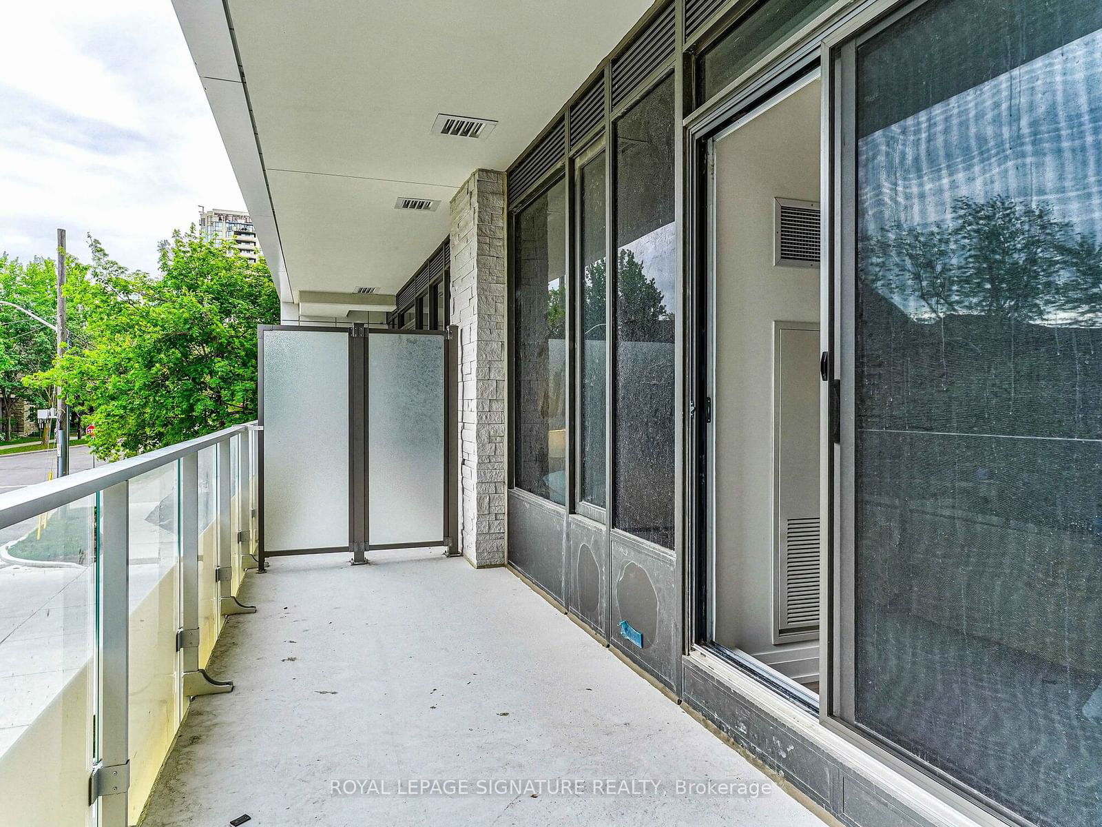 75 Canterbury Pl, unit TH105 for rent