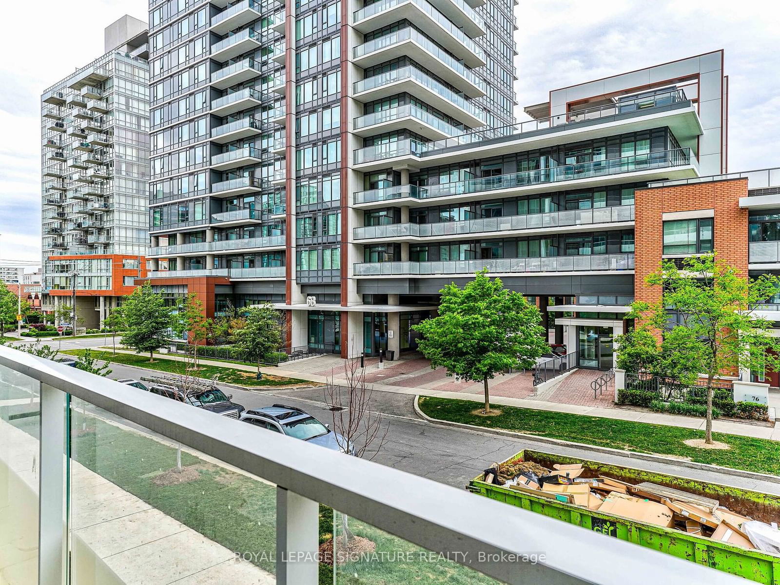 75 Canterbury Pl, unit TH105 for rent