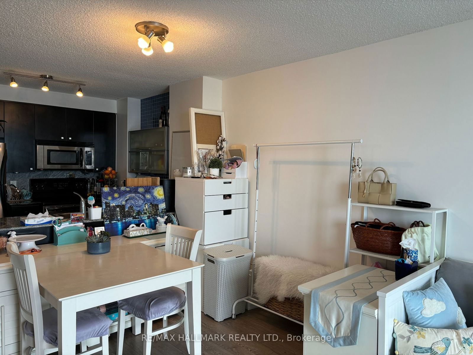 11 Brunel Crt, unit 4012 for rent - image #8