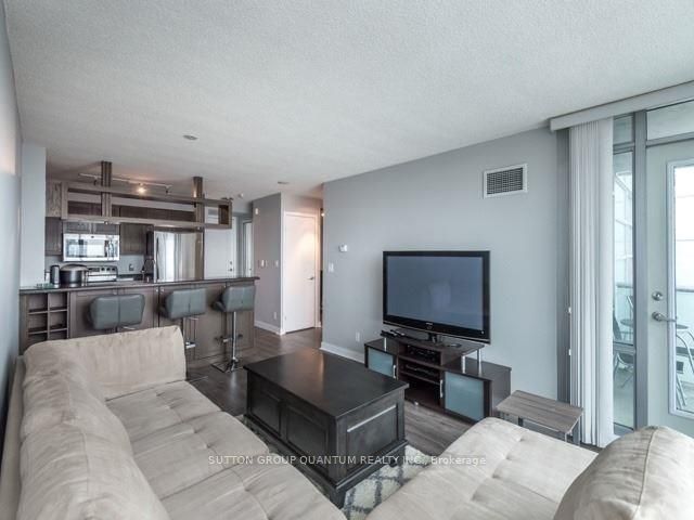 81 Navy Wharf Crt, unit 3009 for rent - image #10