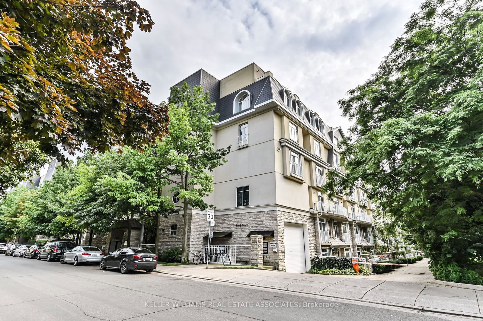 Marina Townhomes of South Beach, Downtown, Toronto