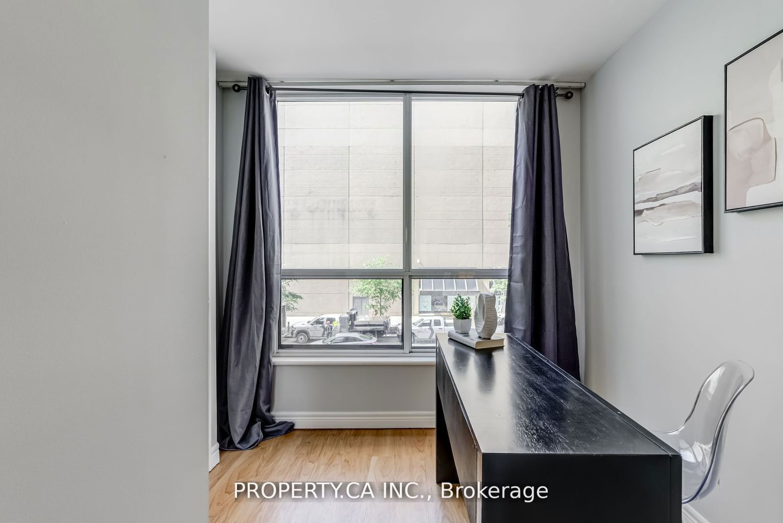 55 Bloor St E, unit 203 for sale - image #18