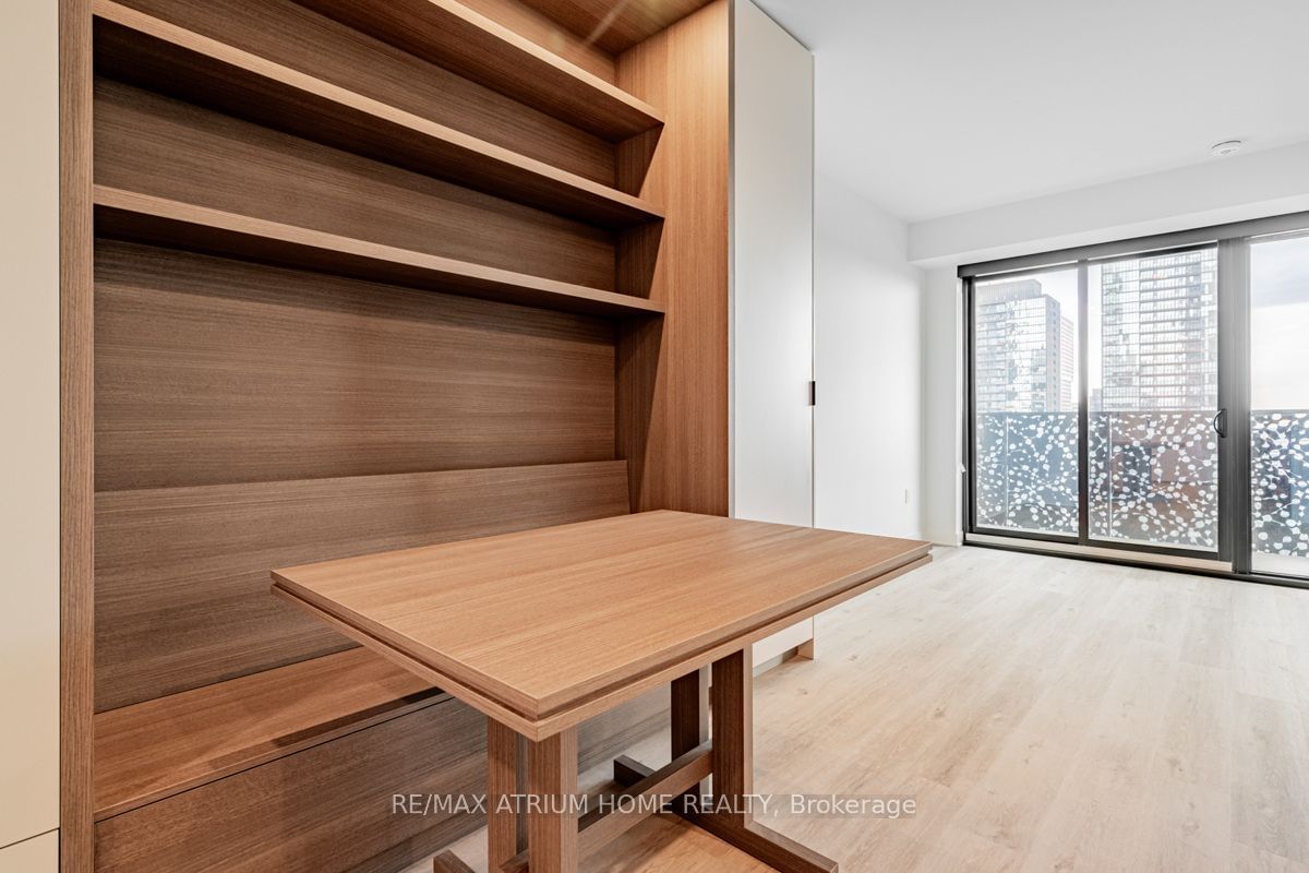 55 Charles St E, unit 2802 for sale - image #13