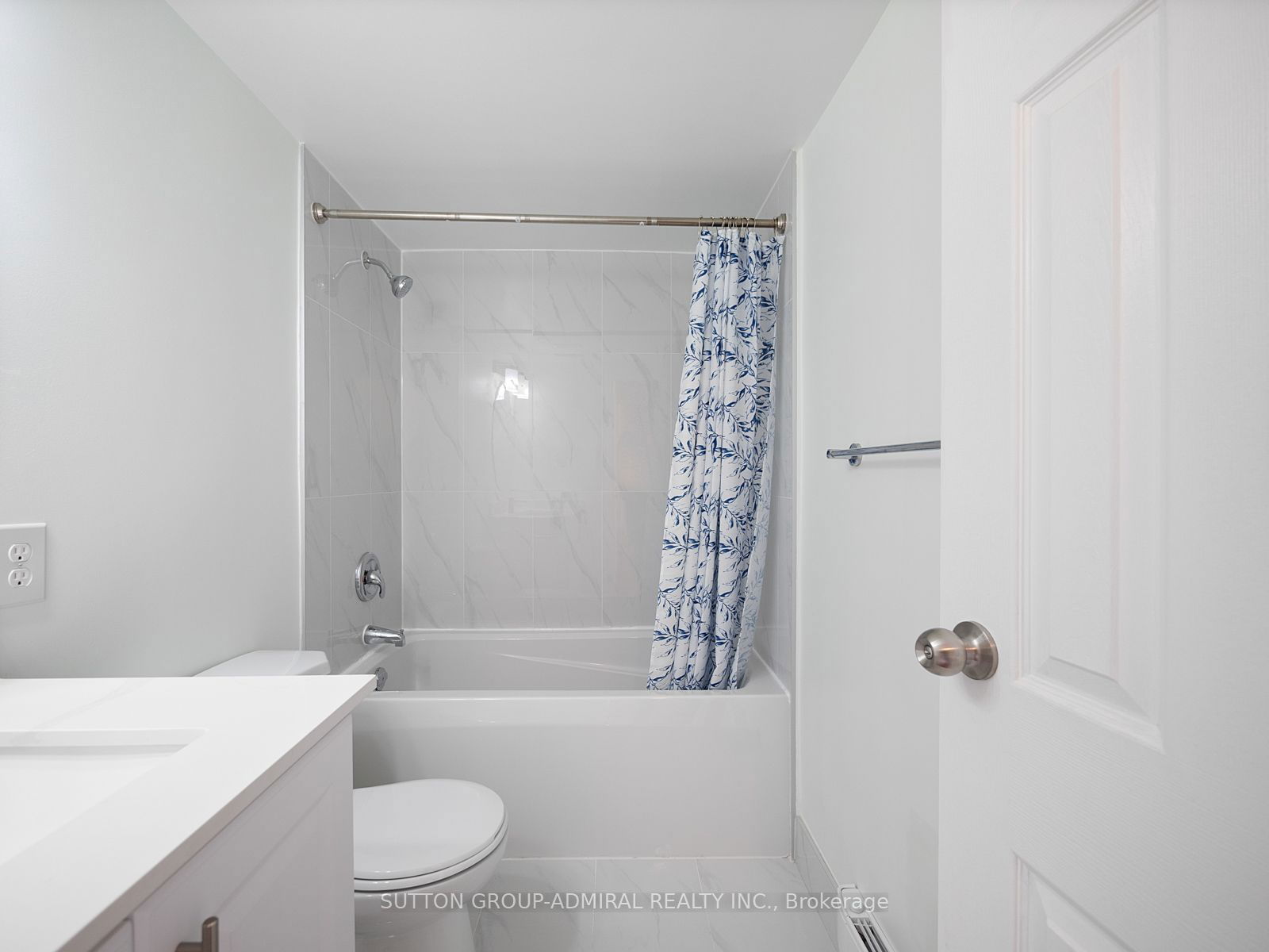 70 Old Sheppard Ave, unit 303 for sale - image #11