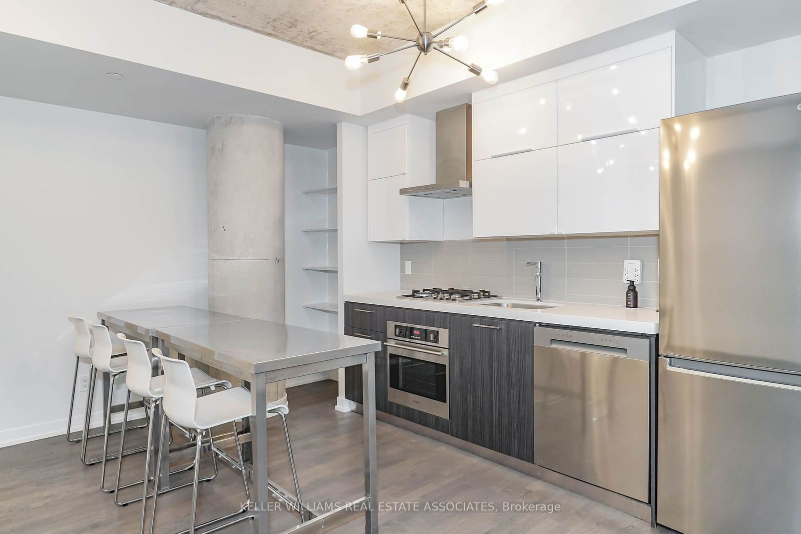 560 King St W, unit 302 for rent - image #7