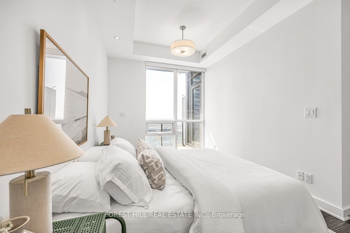 65 Bremner Blvd, unit 5301 for sale - image #4