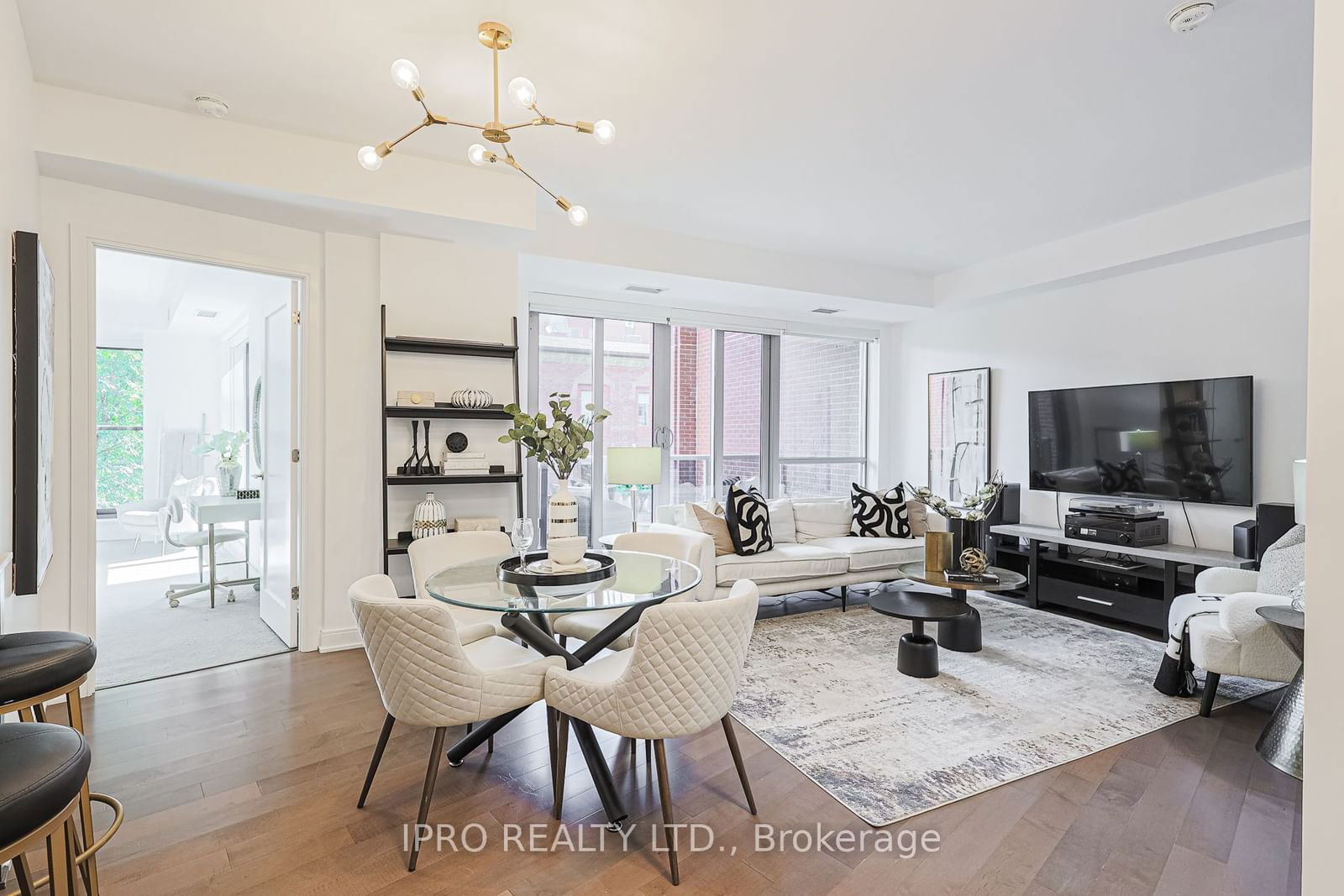 55 Front St E, unit 421 for sale - image #1