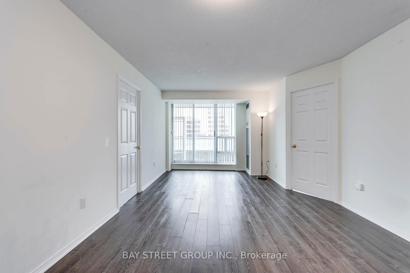 1 Pemberton Ave, unit 1008 for rent - image #6