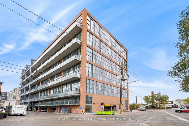 5 Hanna Ave, unit 429 for sale - image #1