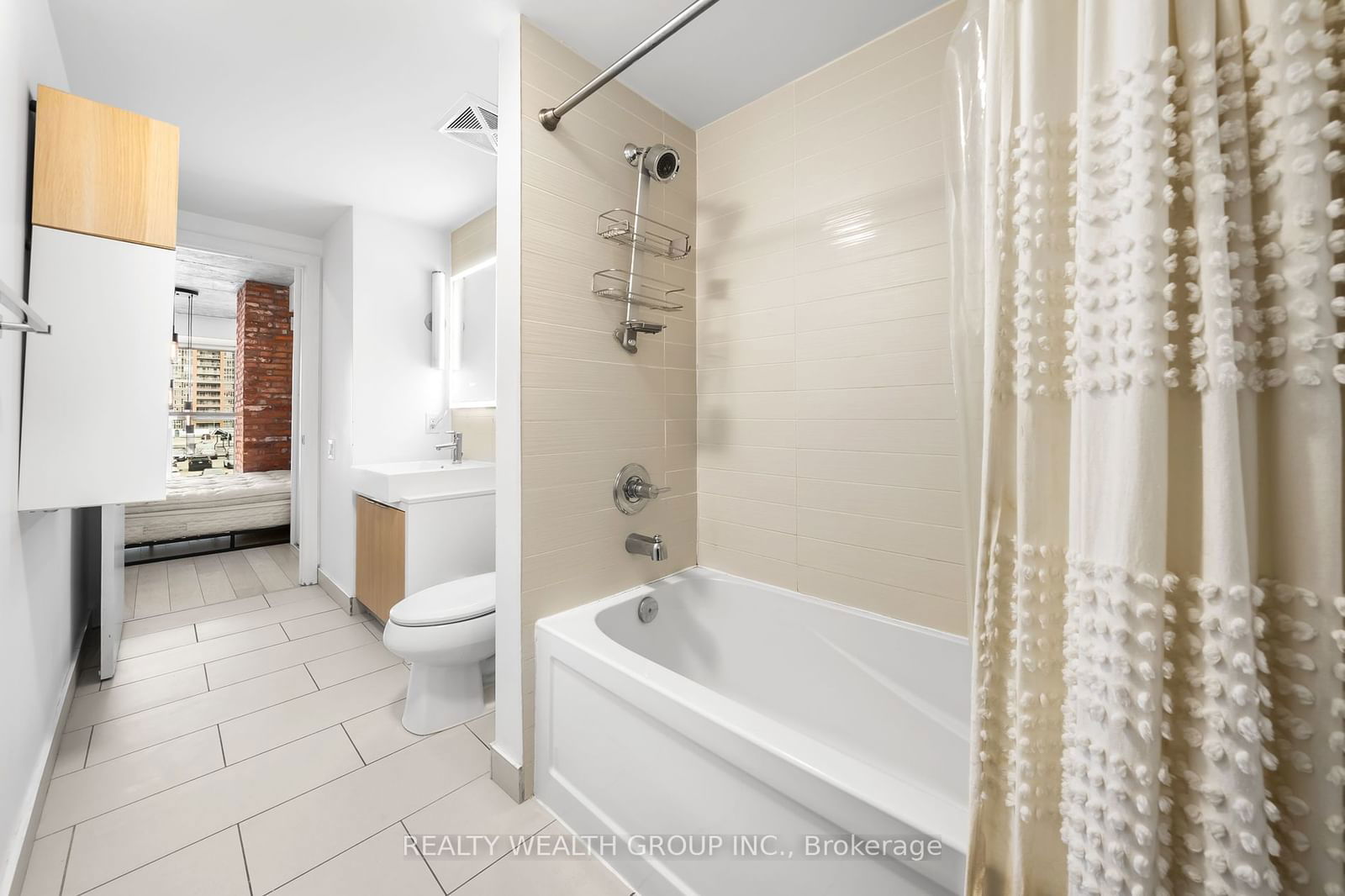 5 Hanna Ave, unit 429 for sale - image #24