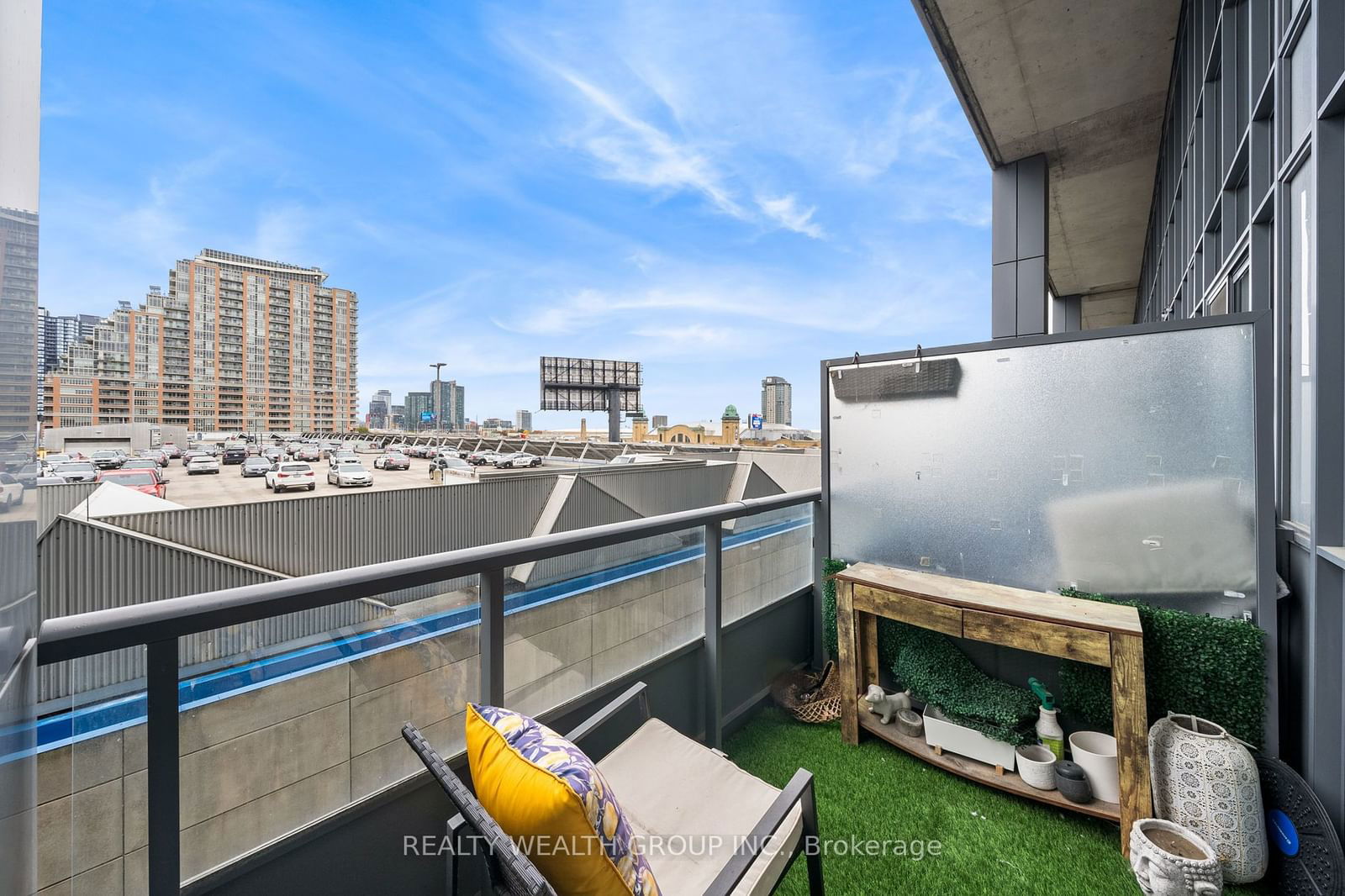 5 Hanna Ave, unit 429 for sale - image #30