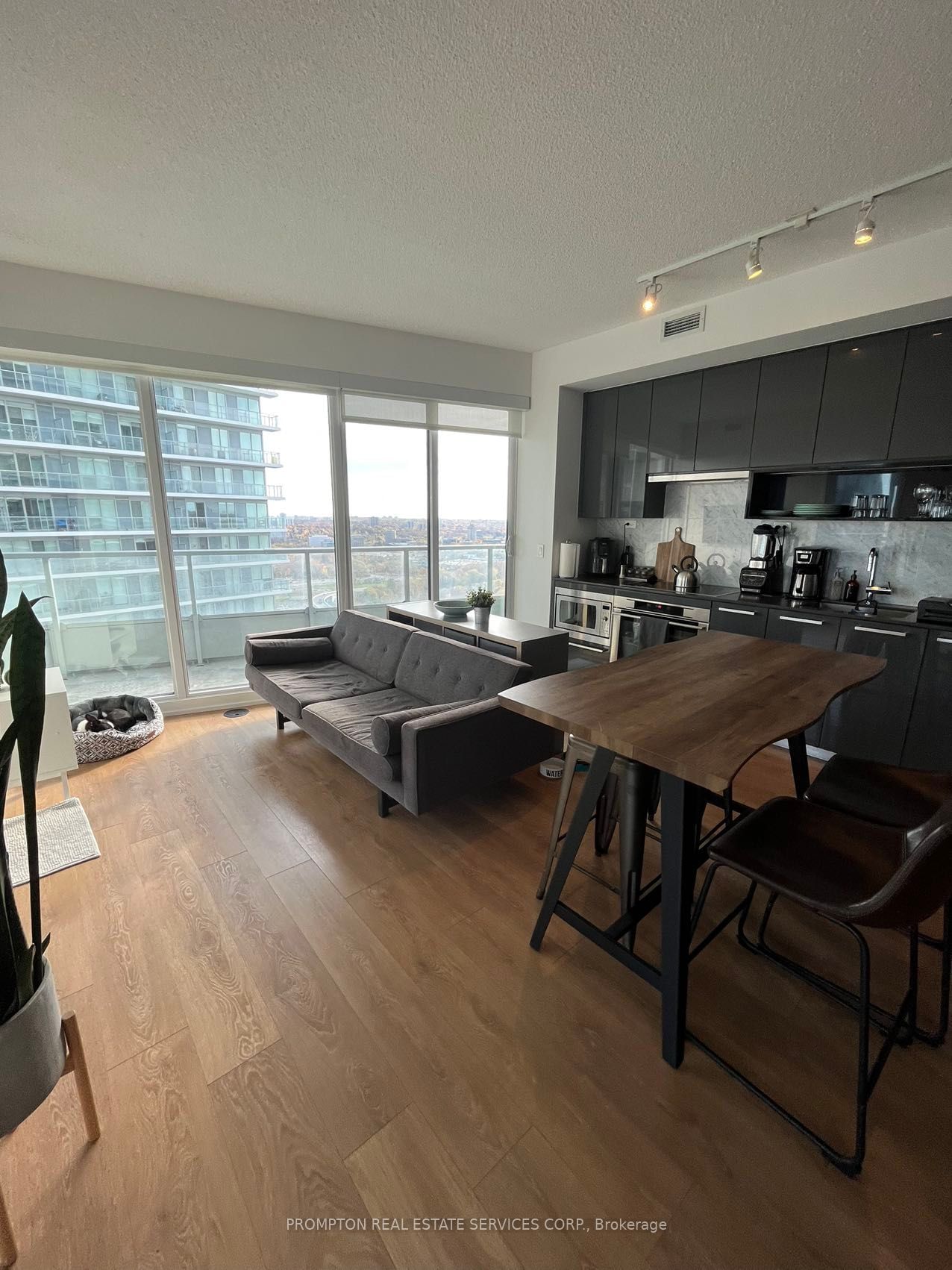 115 Mcmahon Dr, unit 3005 for sale - image #3