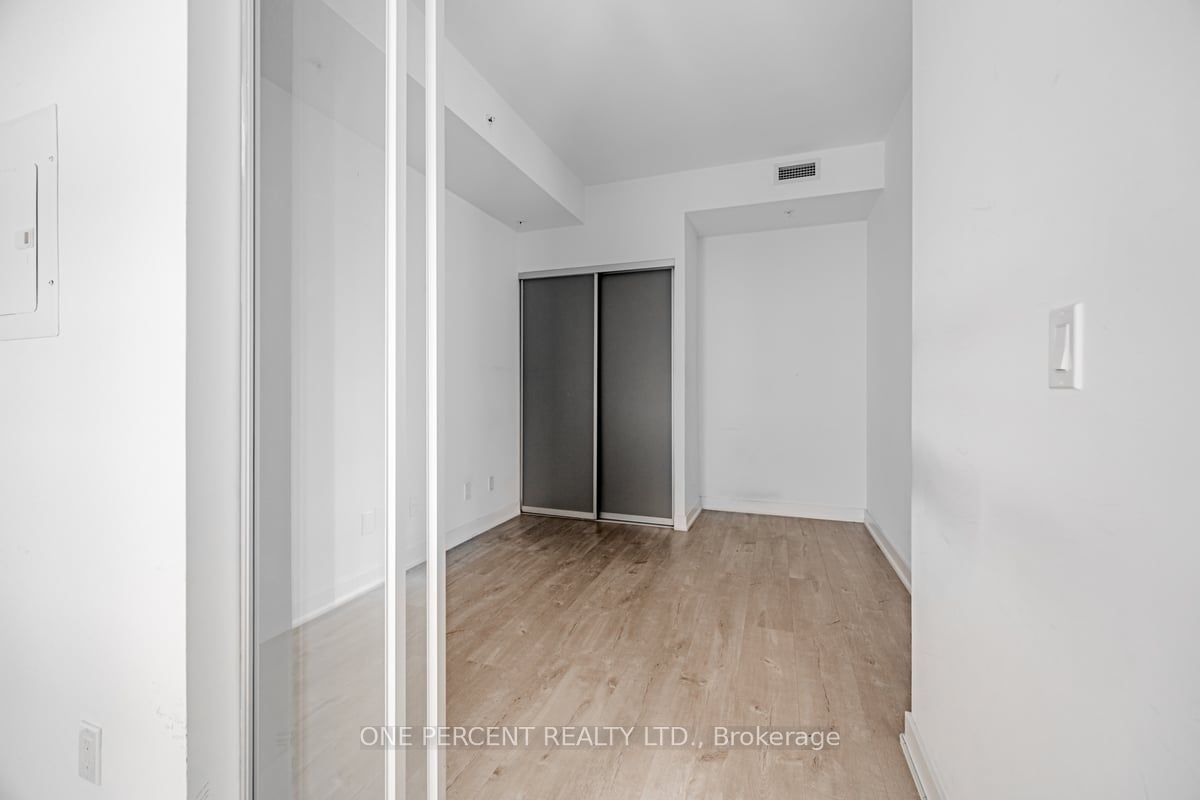 30 Nelson St, unit 426 for sale - image #10