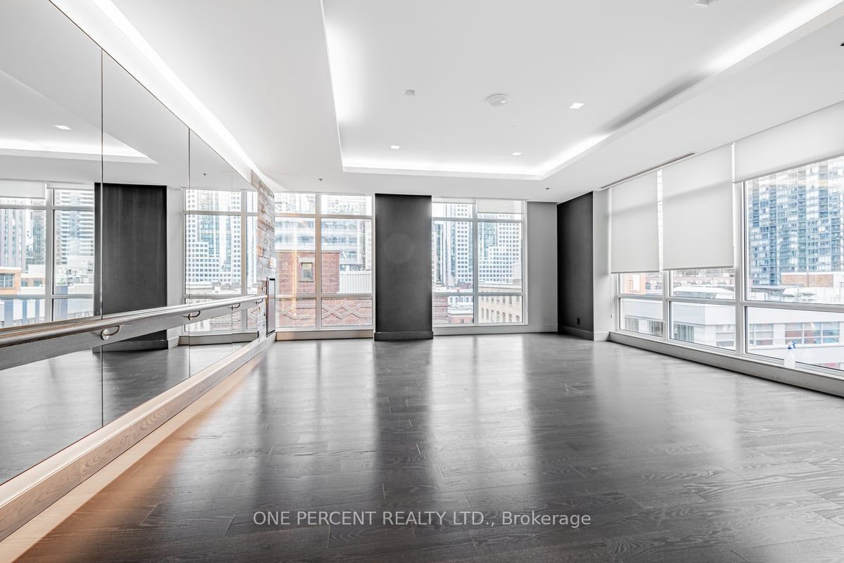 30 Nelson St, unit 426 for sale