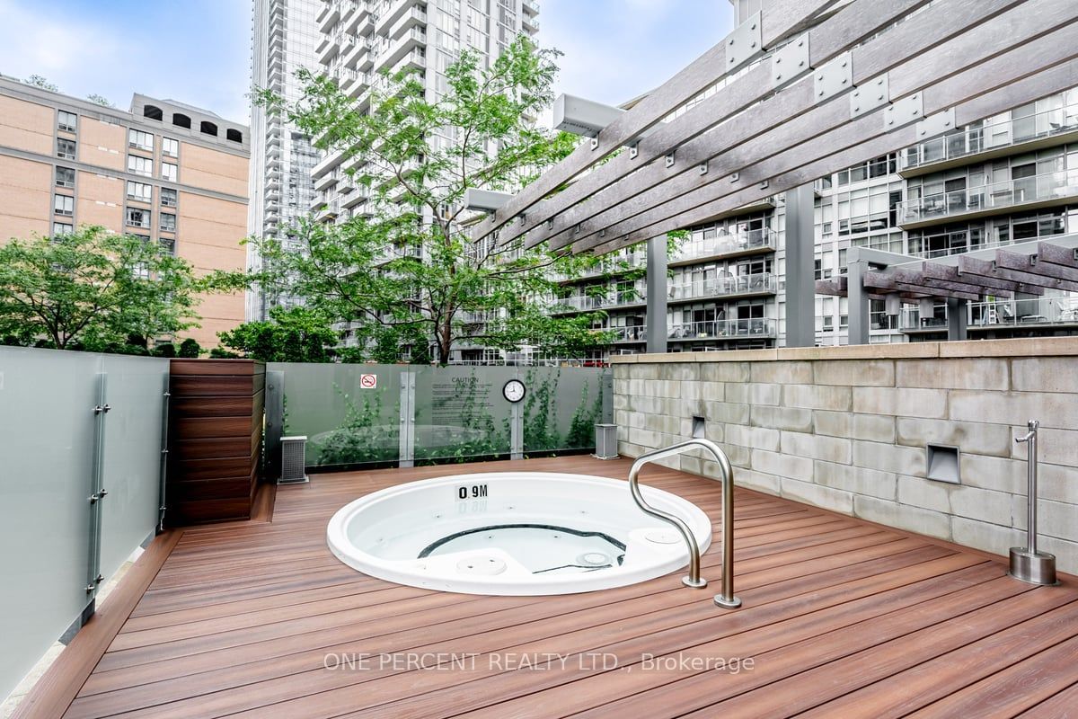 30 Nelson St, unit 426 for sale - image #25