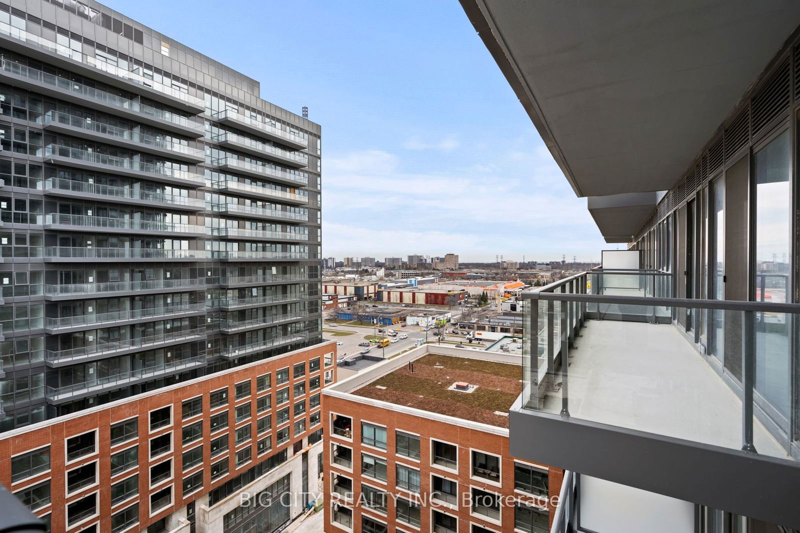 33 Frederick Todd Way, unit 1107 for rent - image #25