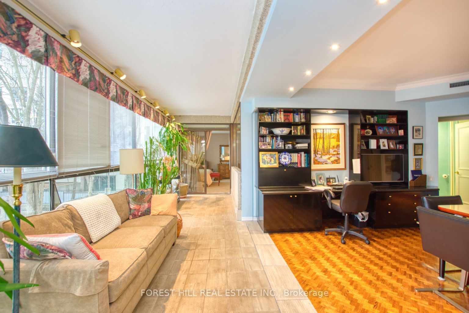 342 Spadina Rd, unit 201 for sale - image #8