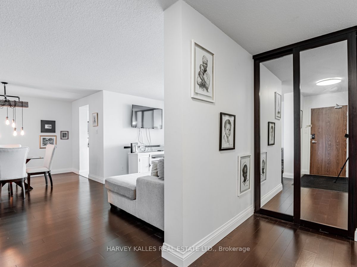 133 Torresdale Ave, unit 1408 for rent - image #14