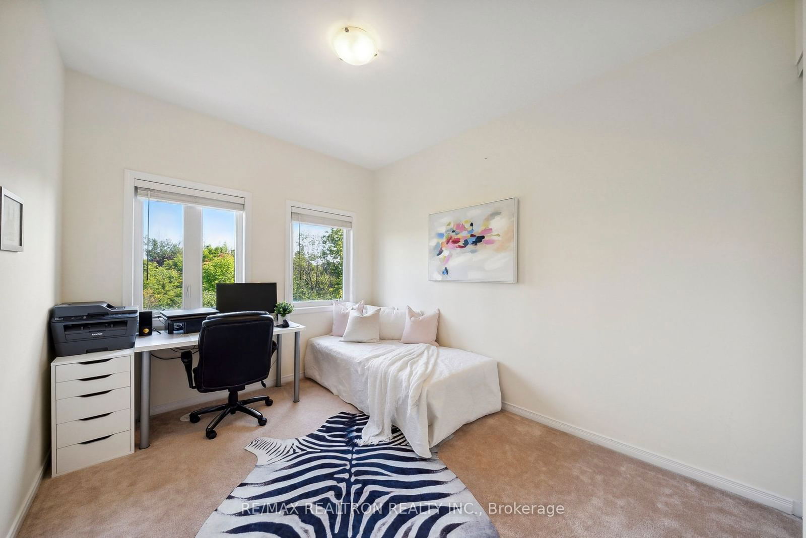 31 Coneflower Cres, unit 41 for sale - image #24