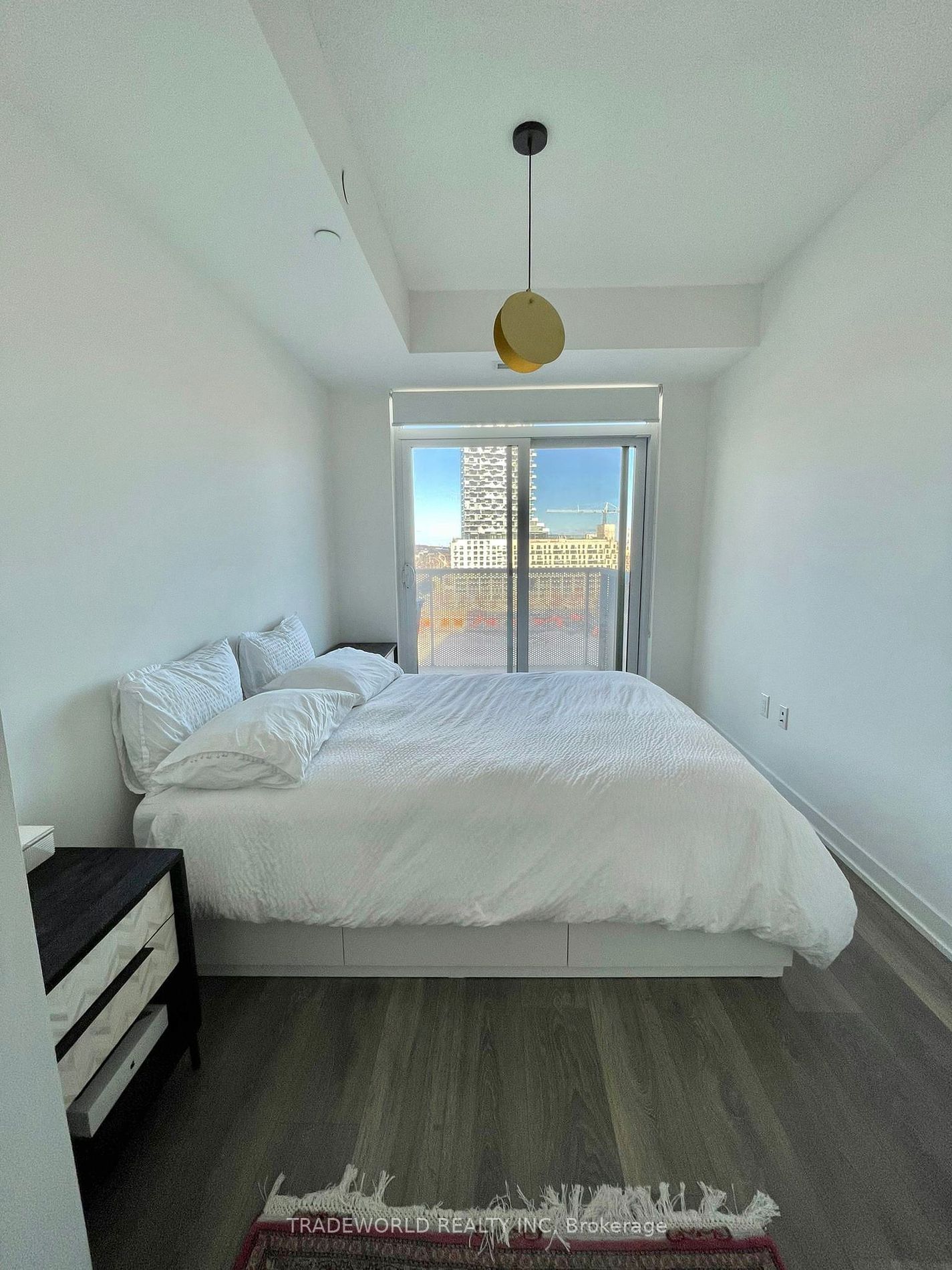 20 Richardson St, unit 703 for rent - image #7