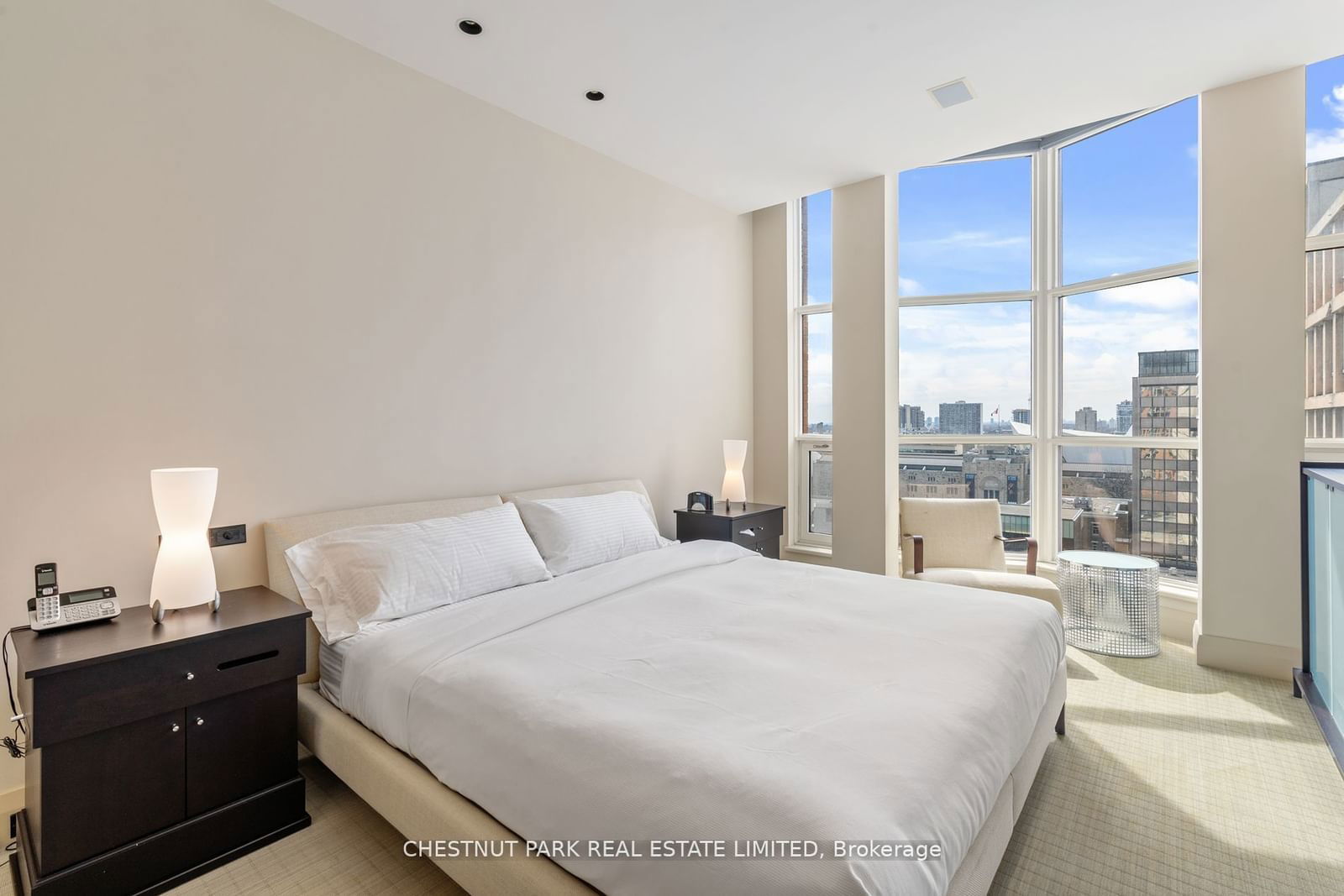 22 St Thomas St, unit 11A for sale - image #18