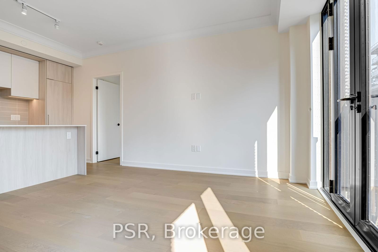 123 Portland St, unit 408 for rent - image #15