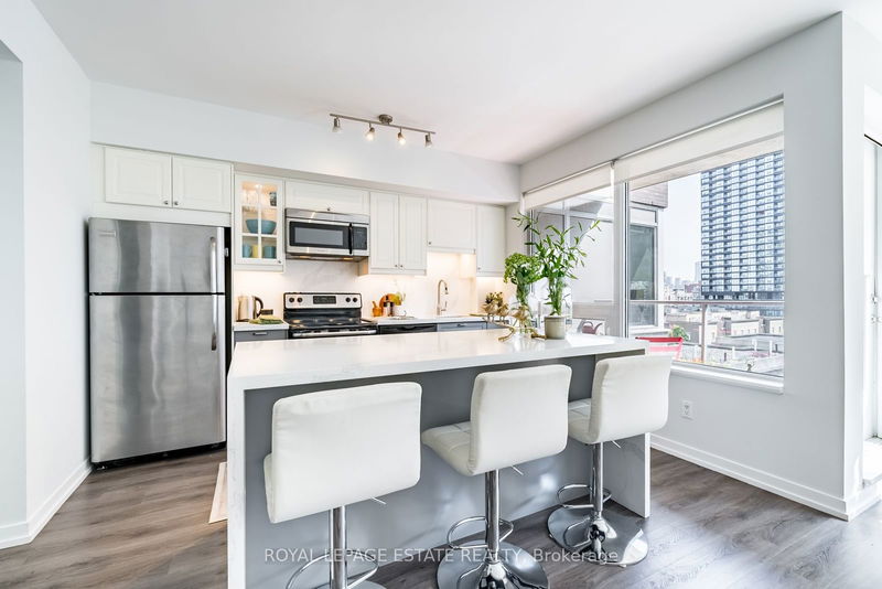 59 East Liberty St, unit 711 for sale - image #1