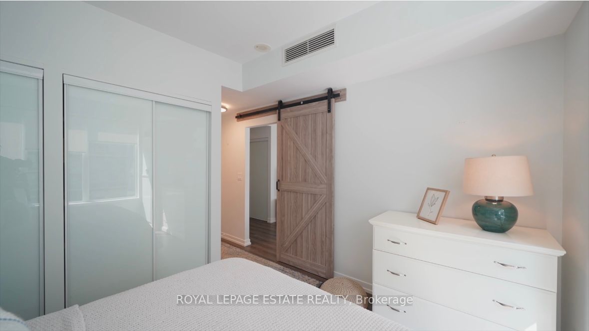 59 East Liberty St, unit 711 for sale - image #11