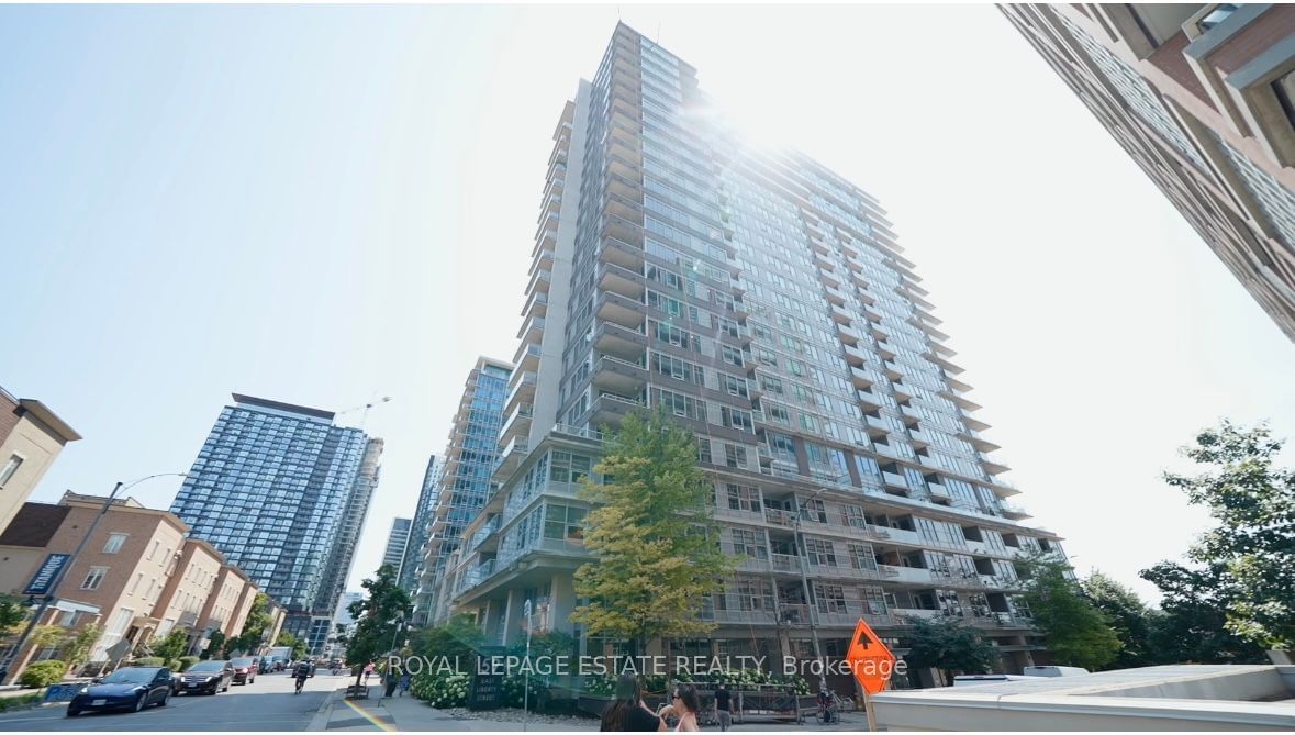 59 East Liberty St, unit 711 for sale - image #22