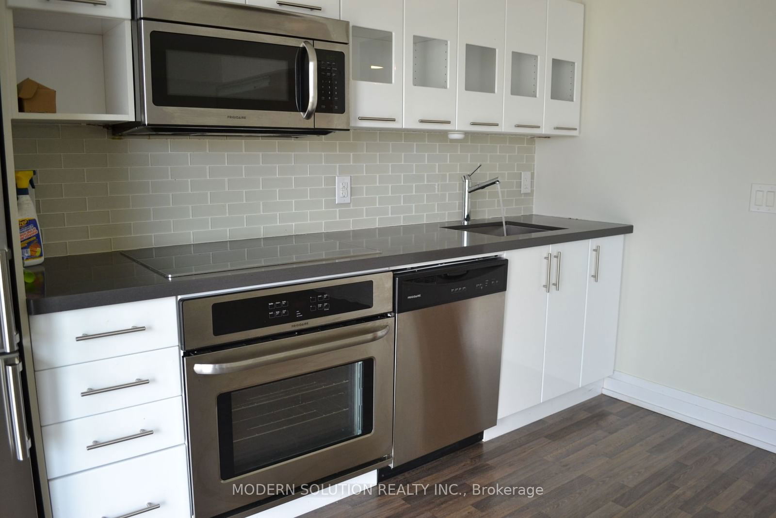 555 Wilson Ave W Ave, unit E109 for rent