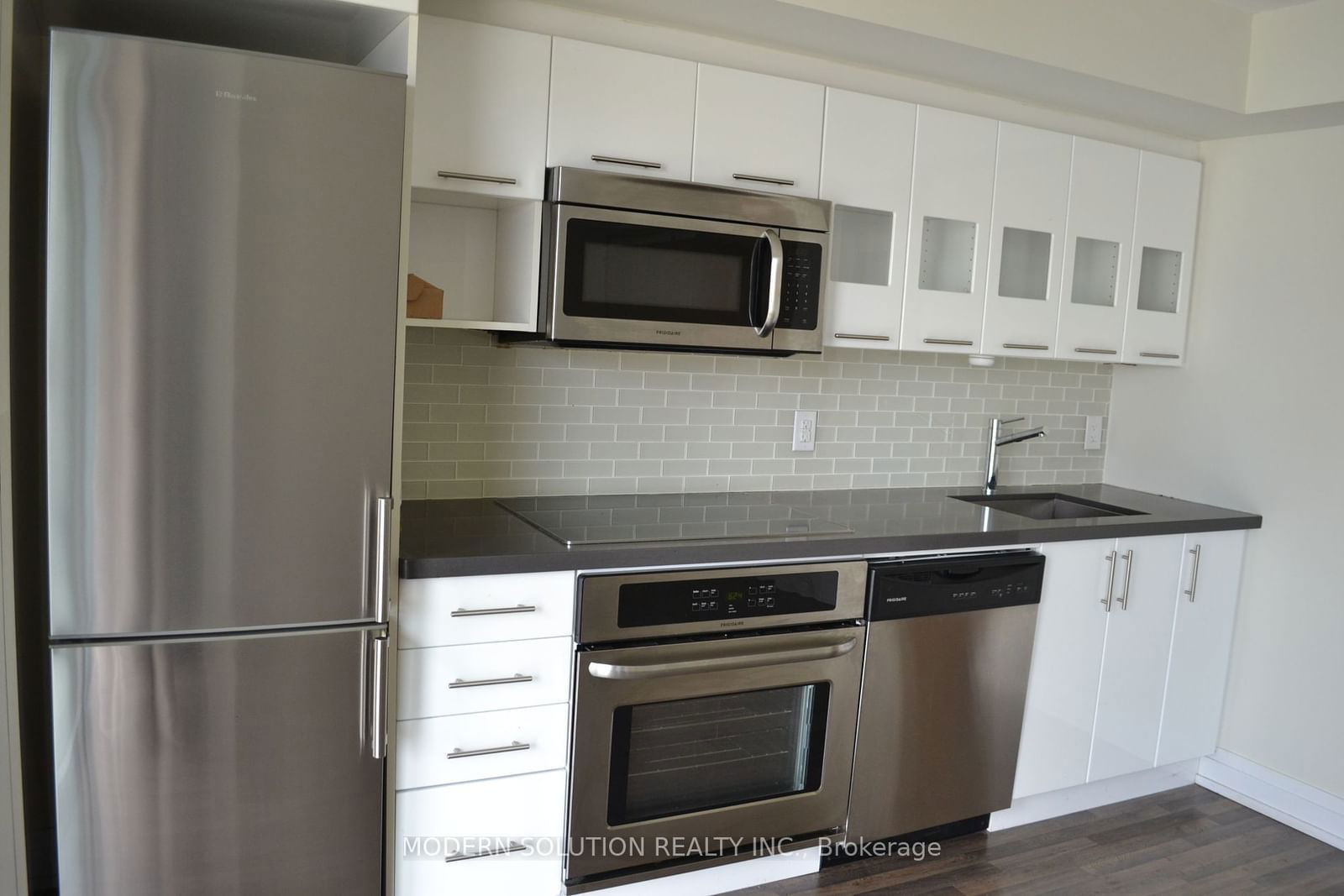 555 Wilson Ave W Ave, unit E109 for rent