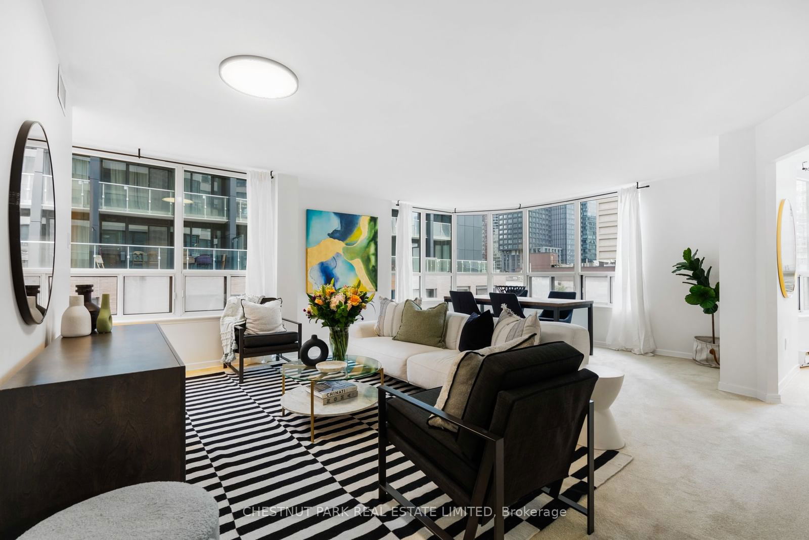 25 Maitland St, unit 507 for sale - image #1