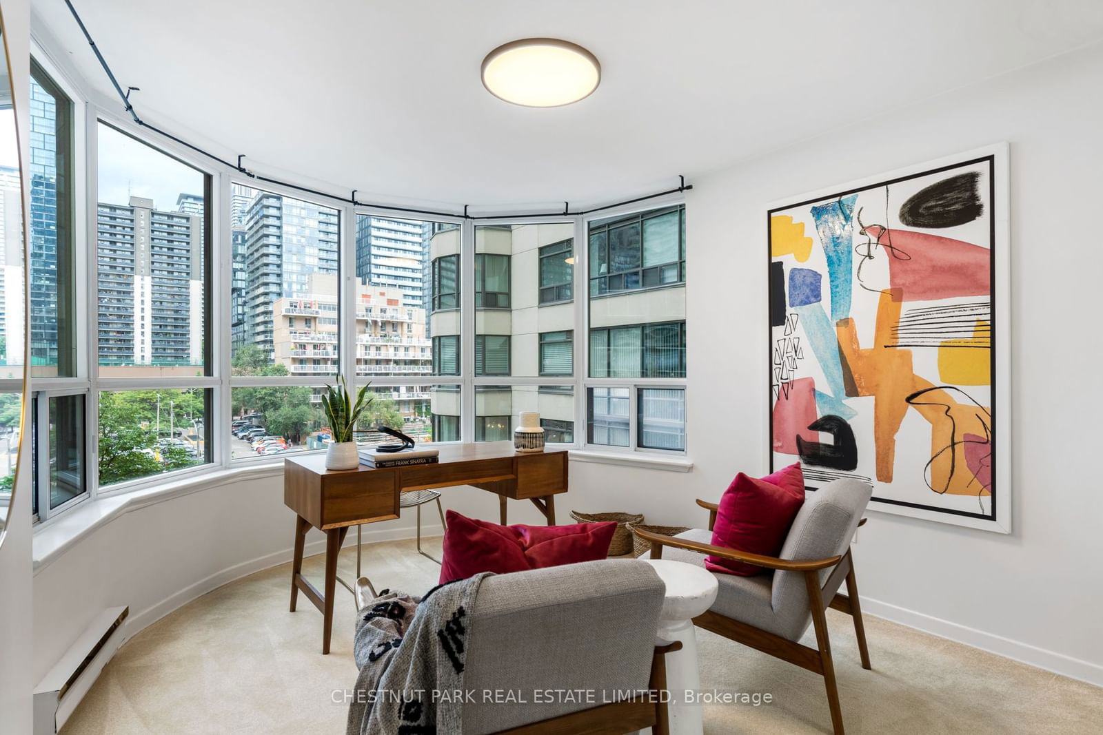 25 Maitland St, unit 507 for sale - image #9